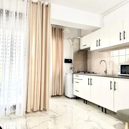 Serene Апартаменты *