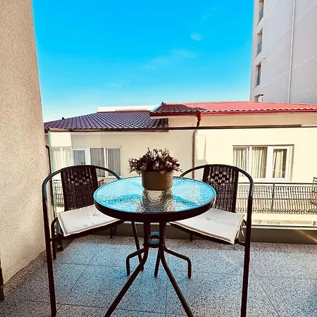 Serene Апартаменты